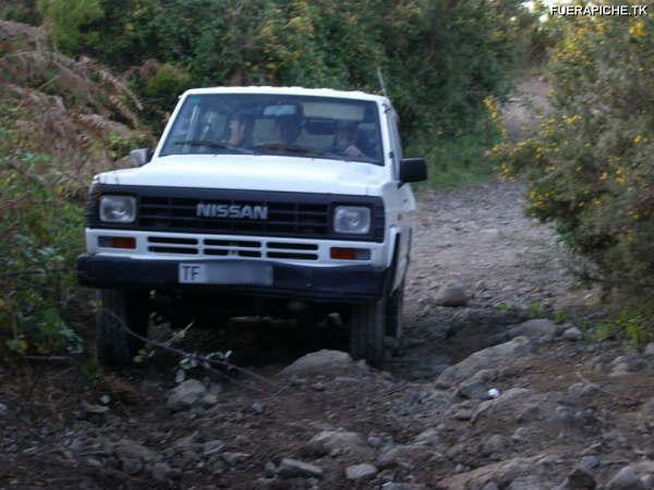 Nissan sd33 4x4